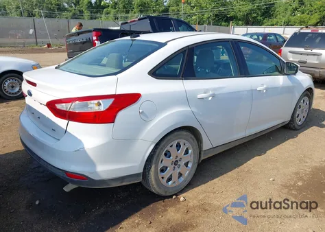 2012 Ford Focus Se z USA, uszkodzony, nr VIN 1FAHP3F23CL214630